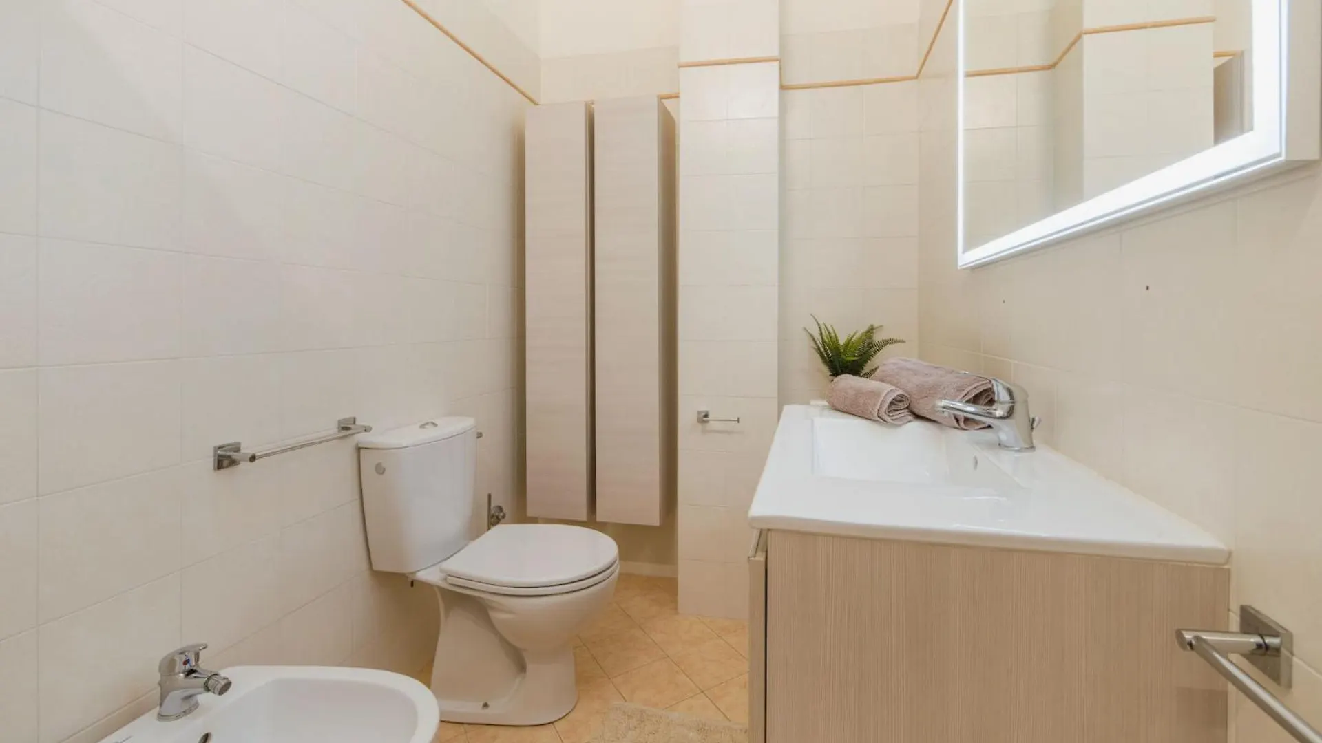 Apartment La Mansardina By Interhome 비아레지오