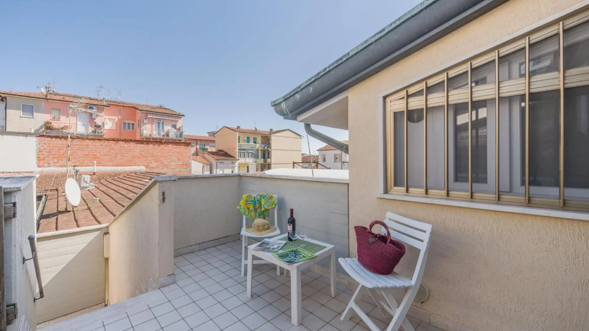 Apartment La Mansardina By Interhome 비아레지오